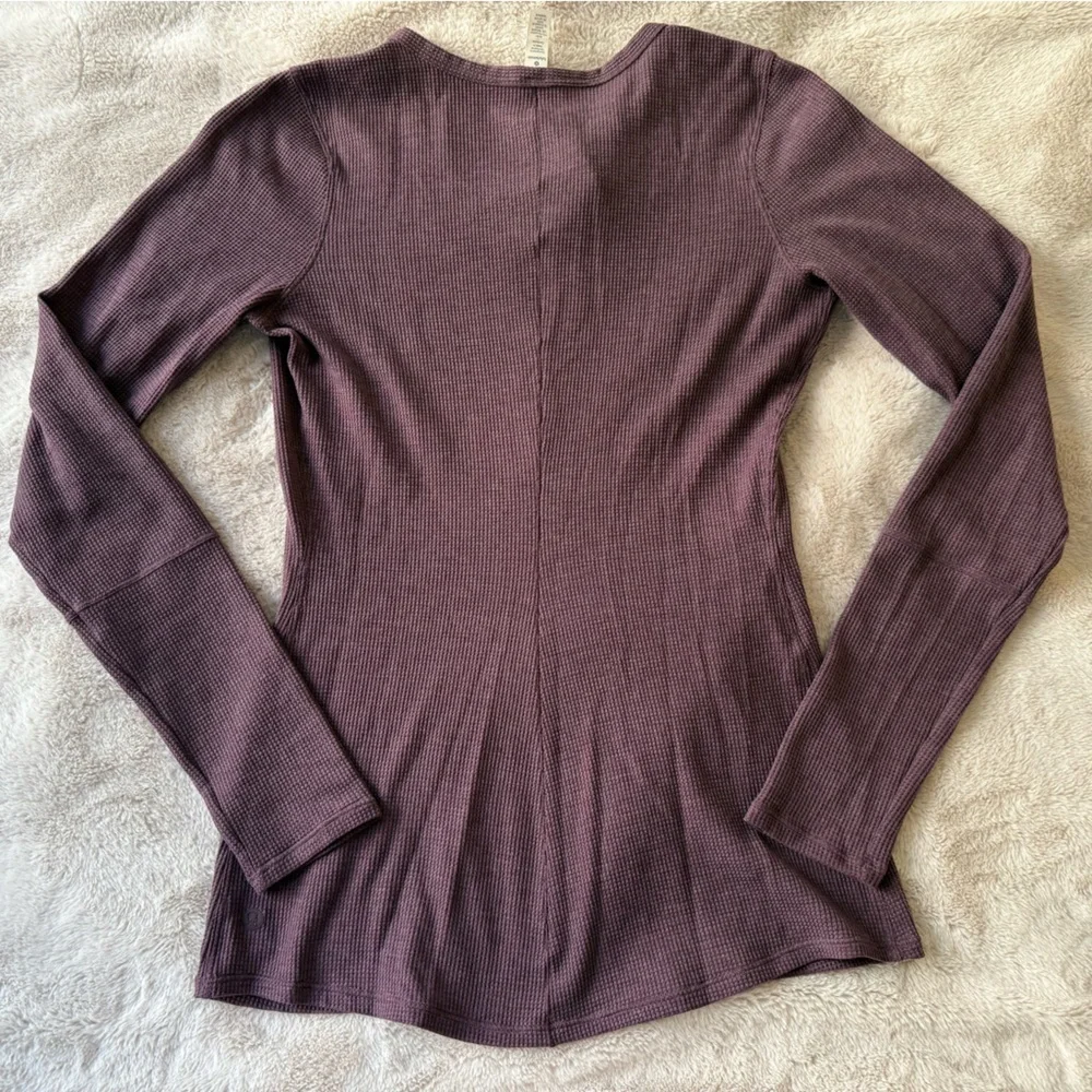 NWT Lululemon Close Call Henley Long Sleeve Size M